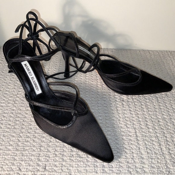 Manolo Blahnik Shoes - Manolo Blahnik Black Satin and Leather Pumps